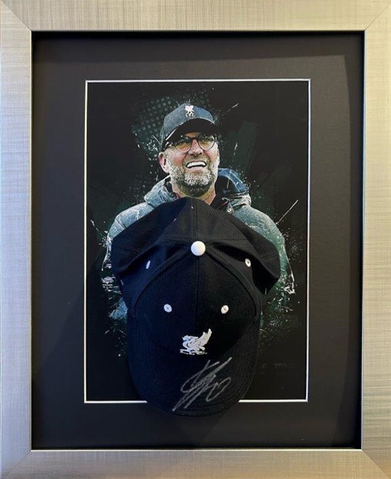 LOT 55 - JURGEN KLOPP SIGNED LIVERPOOL CAP